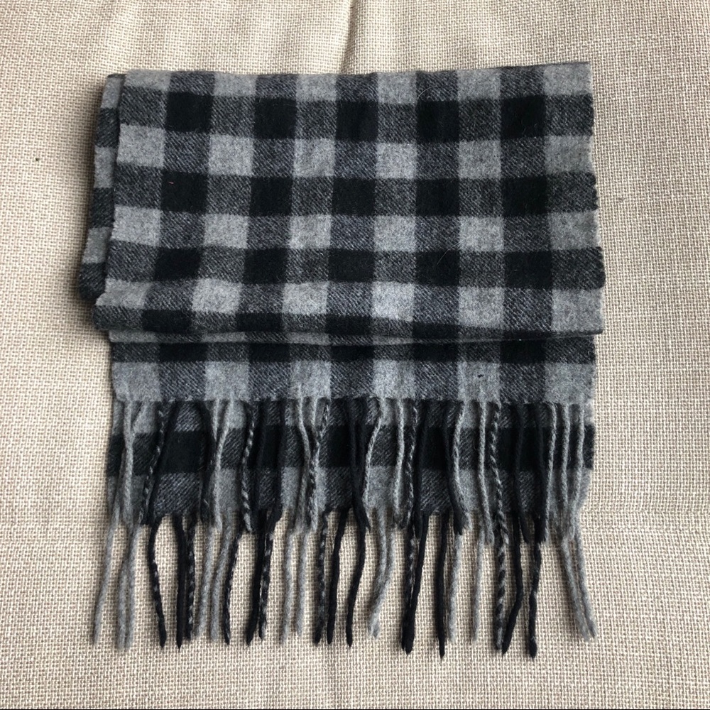 ⛄️Checkered Grey Warm scarf⛄️ 1 for 8$/2 for 13$